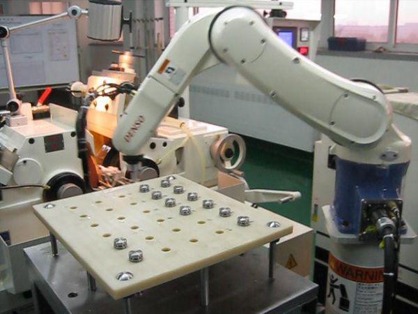 【图】供应美崎无心磨床上下料机器人 工业加工机器人
